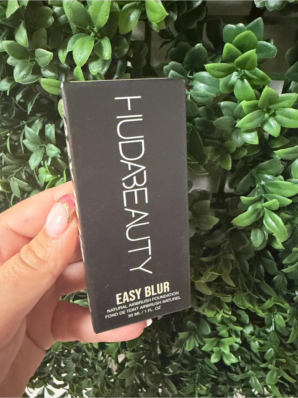 HUDA BEAUTY Foundation Stick - Angel Food 110N (Cream Tone)
